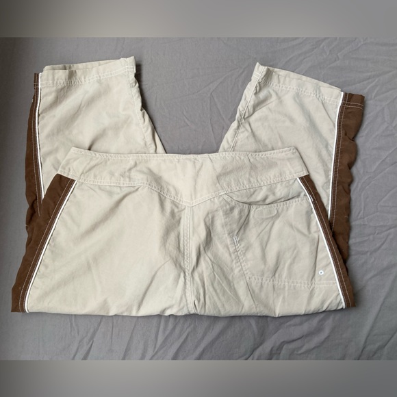 Vintage North Face Capris - Picture 3 of 8